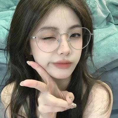 华尔镇东边的女孩