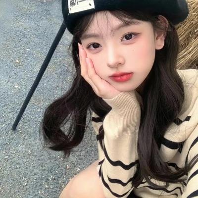 芙洛拉与儿子